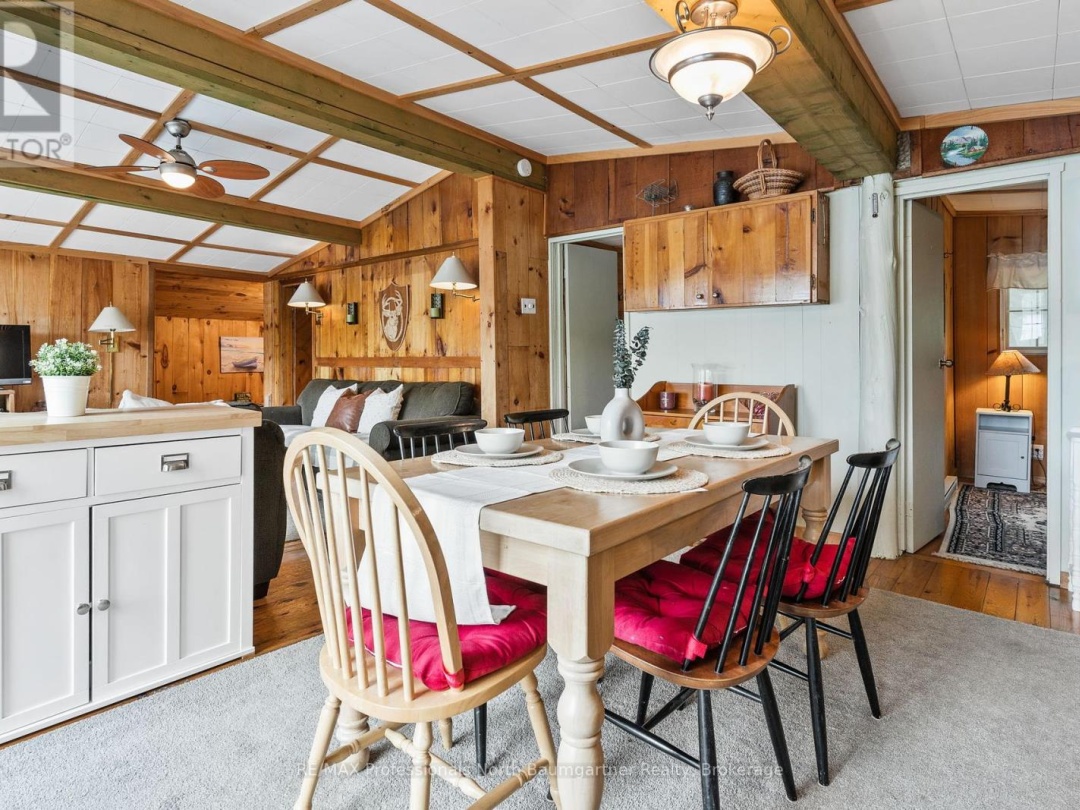 1056 KODIAK TRAIL, 