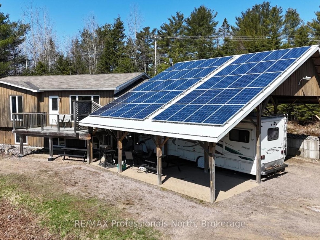 10916 HIGHWAY 503 HIGHWAY, Highlands East (Glamorgan)