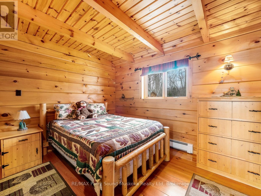 48 WENDY'S LANE, Manitouwabing Lake