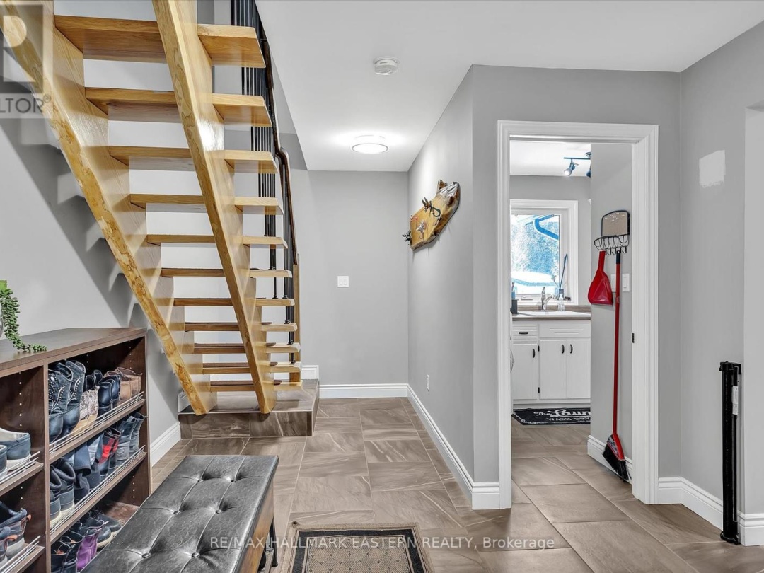 487 FAIRBAIRN ROAD, 