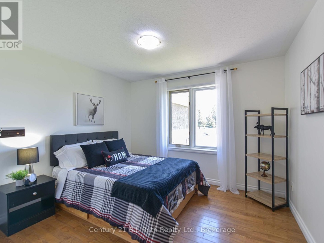 4086 Lawton Lane, Ramara (Atherley)