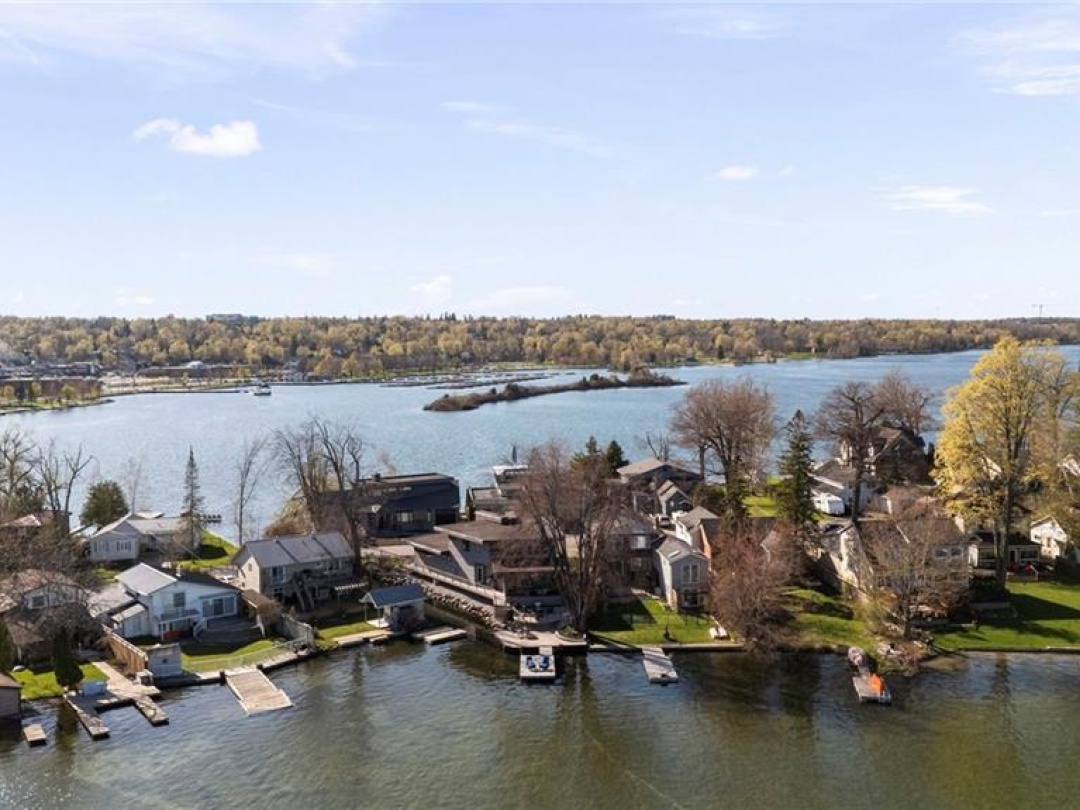 183 CEDAR ISLAND Road, 