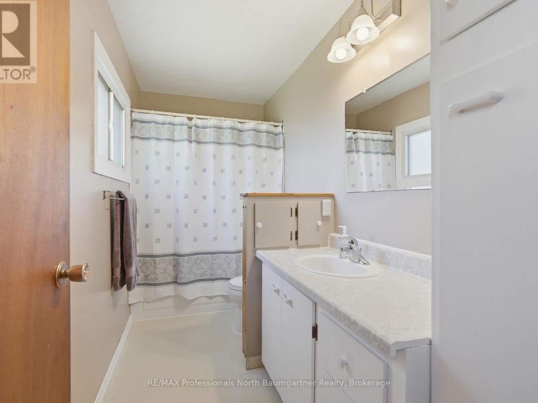 4112 DEEP BAY ROAD, Gull River