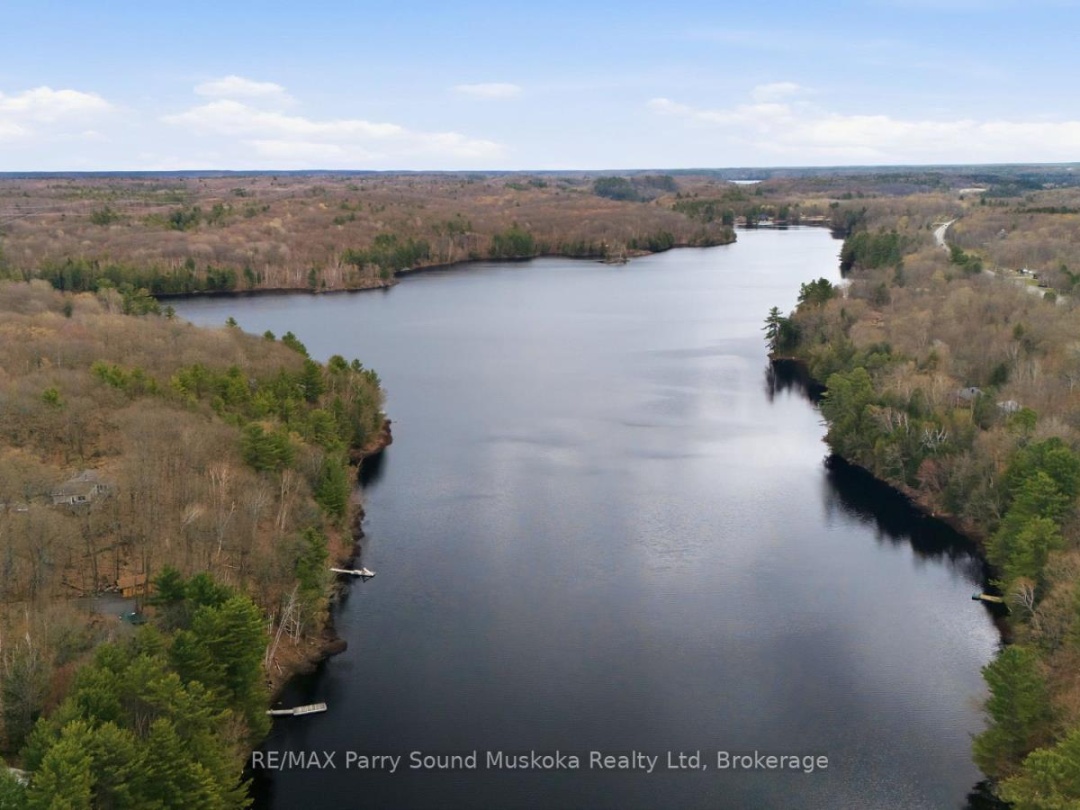 25 LAKE RIDGE ROAD, Bell Lake