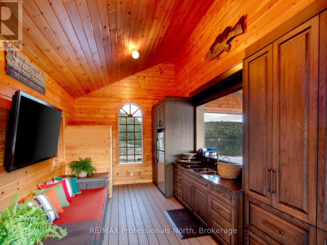 1600 MISTY KNOLL TRAIL, Klaxon Lake