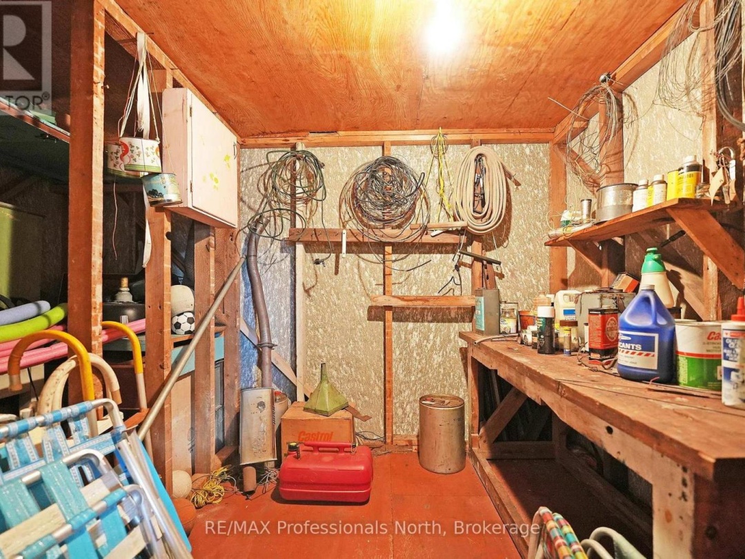 20871 HIGHWAY 35, Wren Lake