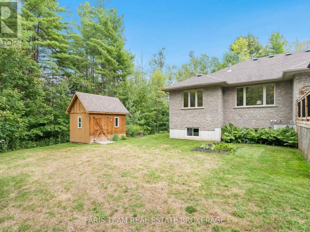 1559 RIMKEY CRESCENT, 