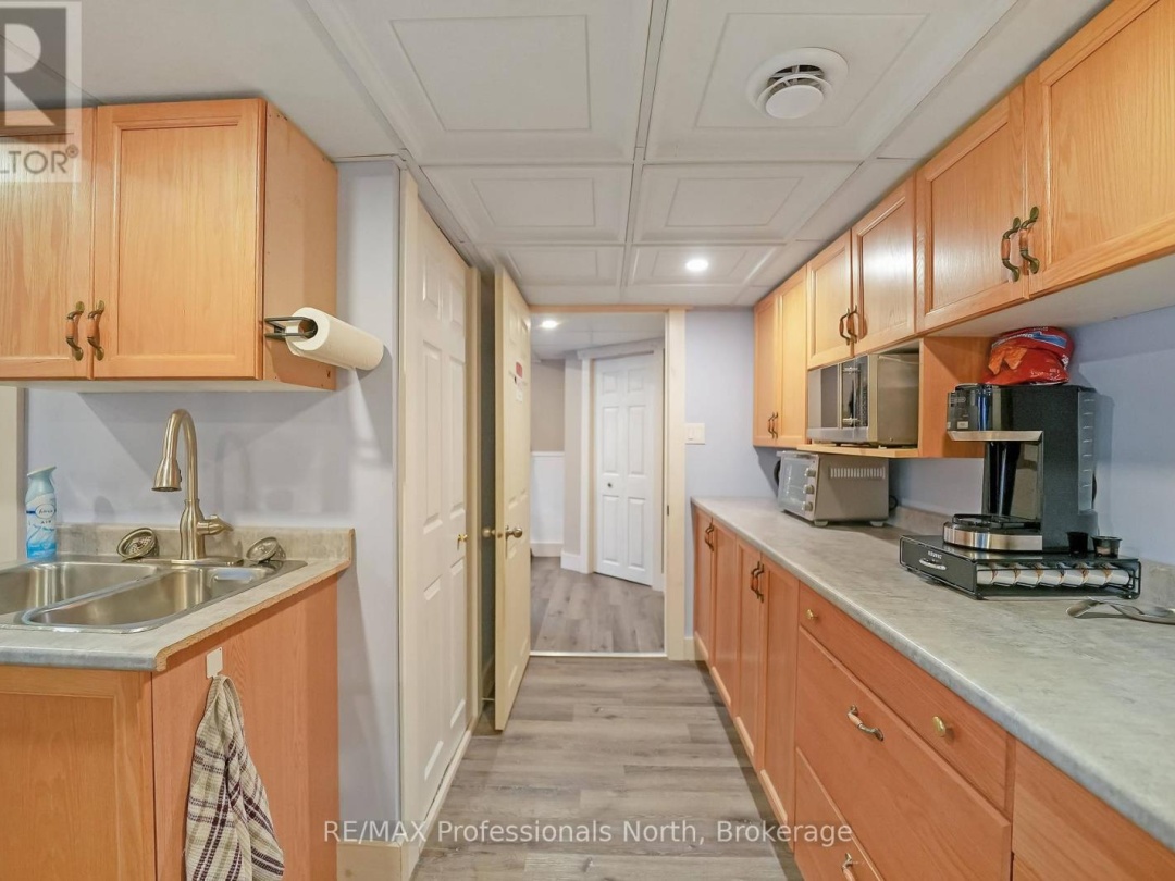 1310 ALEXANDER ROAD, Minden Hills (Minden)