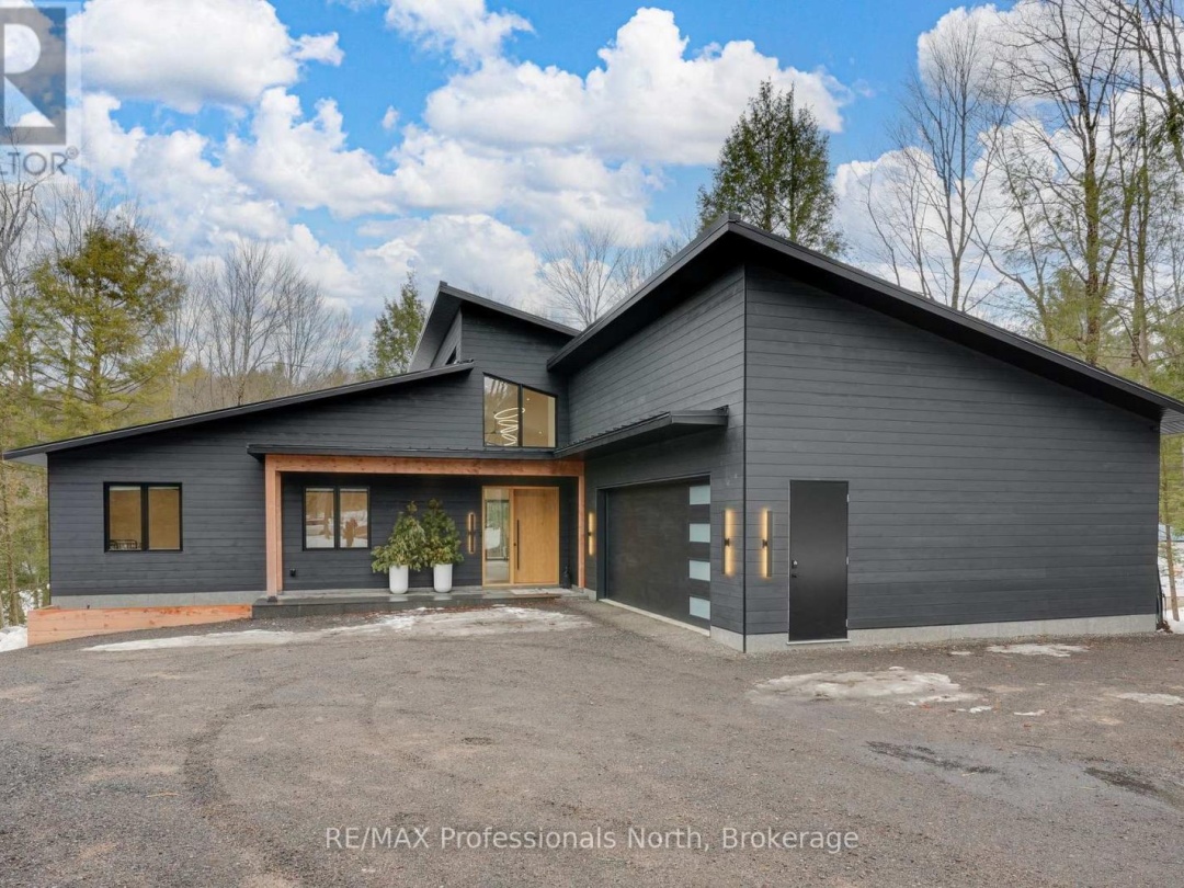 1192 HIGH FALLS ROAD, Muskoka River