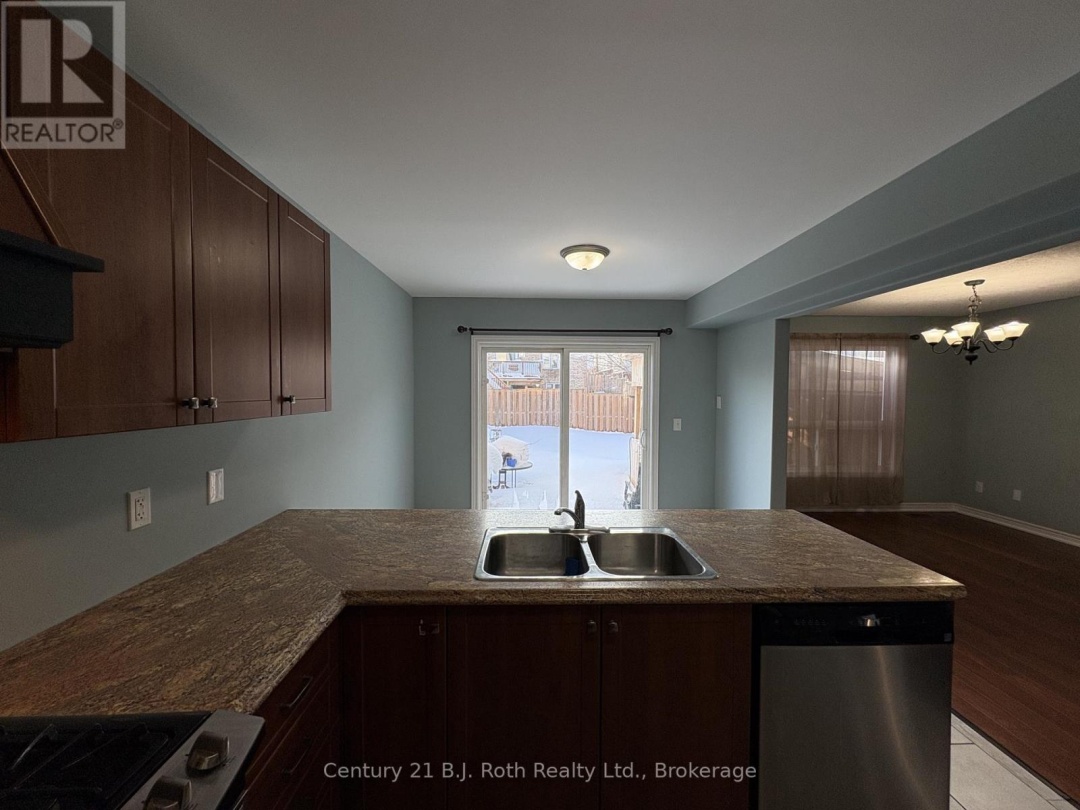 34 PEARL DRIVE, Orillia