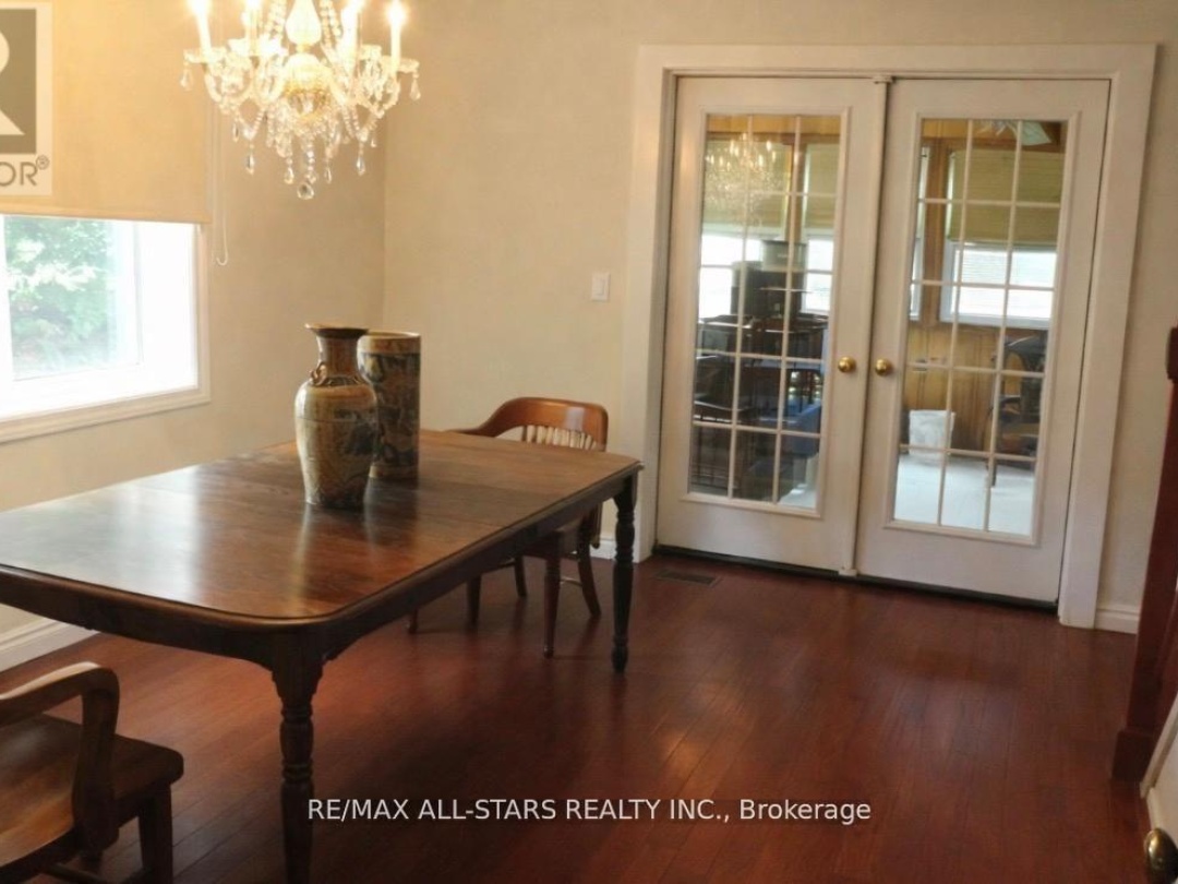 77 BOBCAYGEON ROAD, Minden Hills (Lutterworth)
