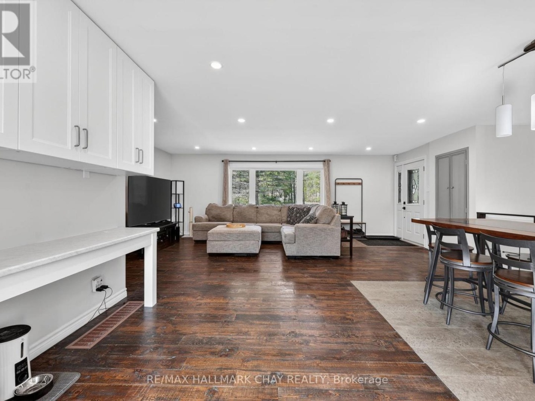 5709 9 LINE N, Oro-Medonte