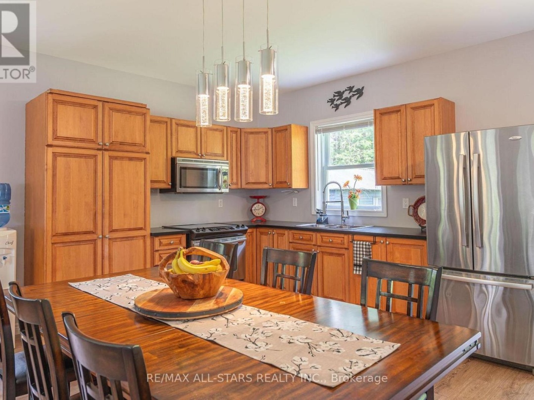 24 RELAX AVENUE, Gull River