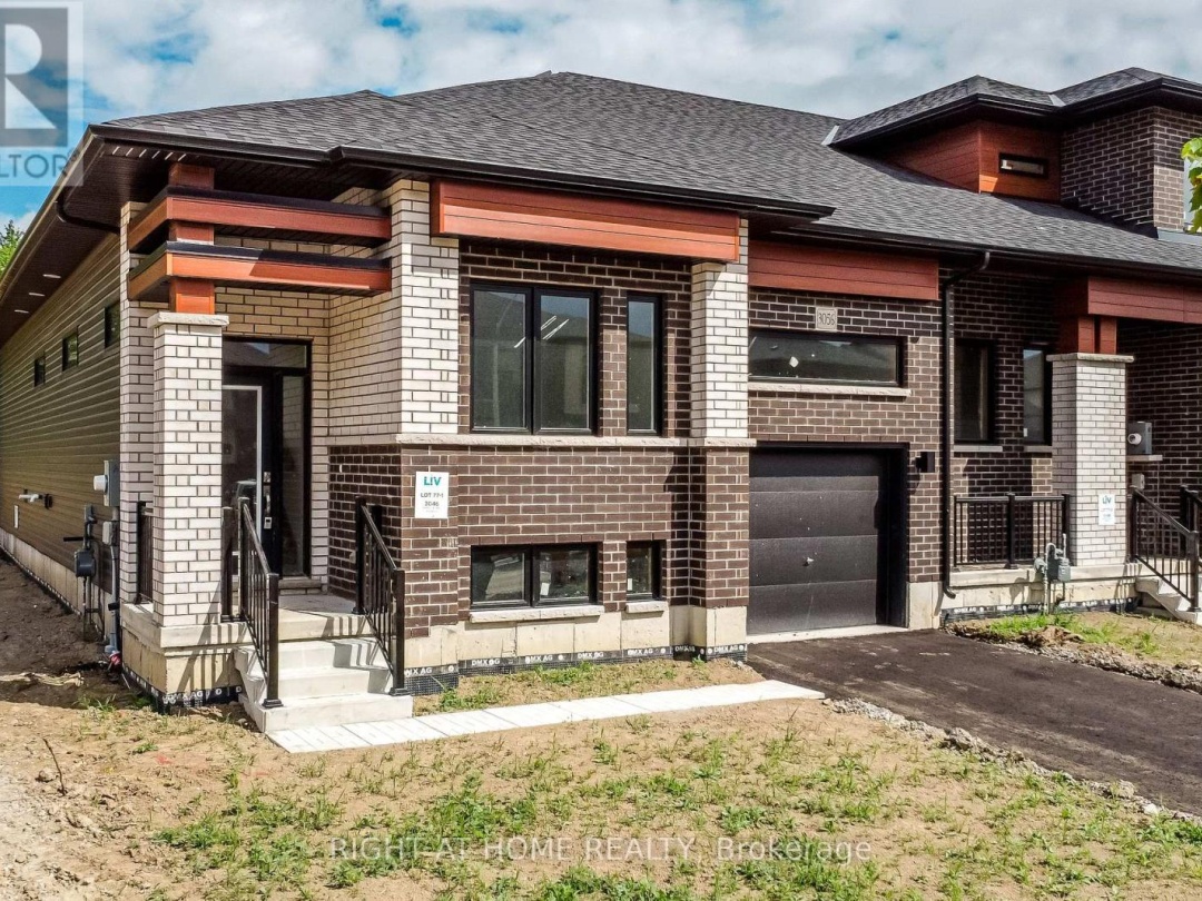 3056 SANDY ACRS AVENUE, Severn (West Shore)