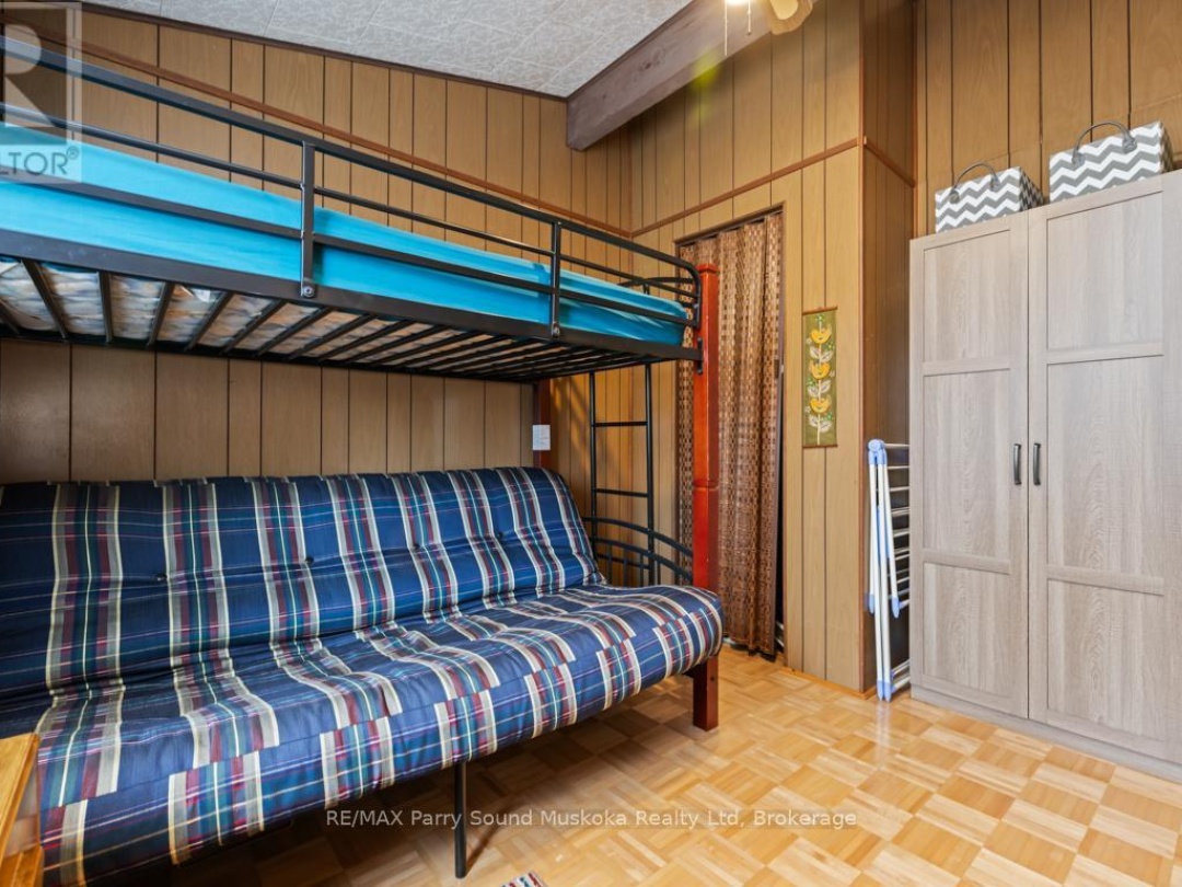 391 SALMON LAKE ROAD, Salmon Lake