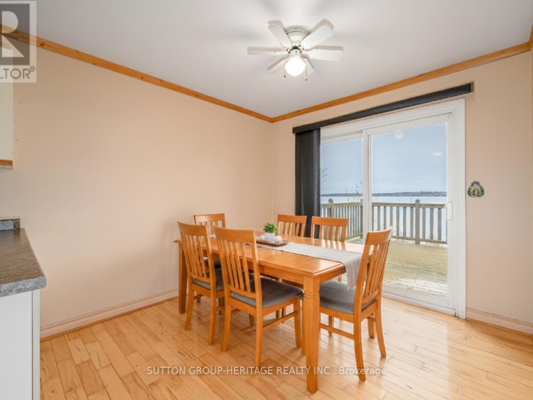 24 PLEASANT VIEW CRESCENT, 