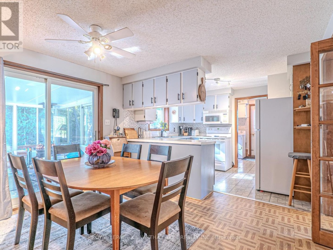 518 BALSAM LAKE DRIVE, 