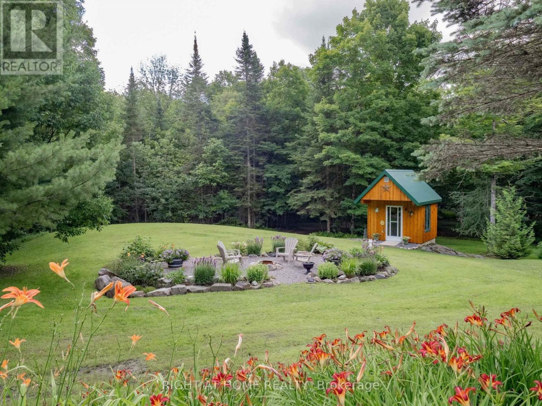 1696 HIGHWAY 118 E, 