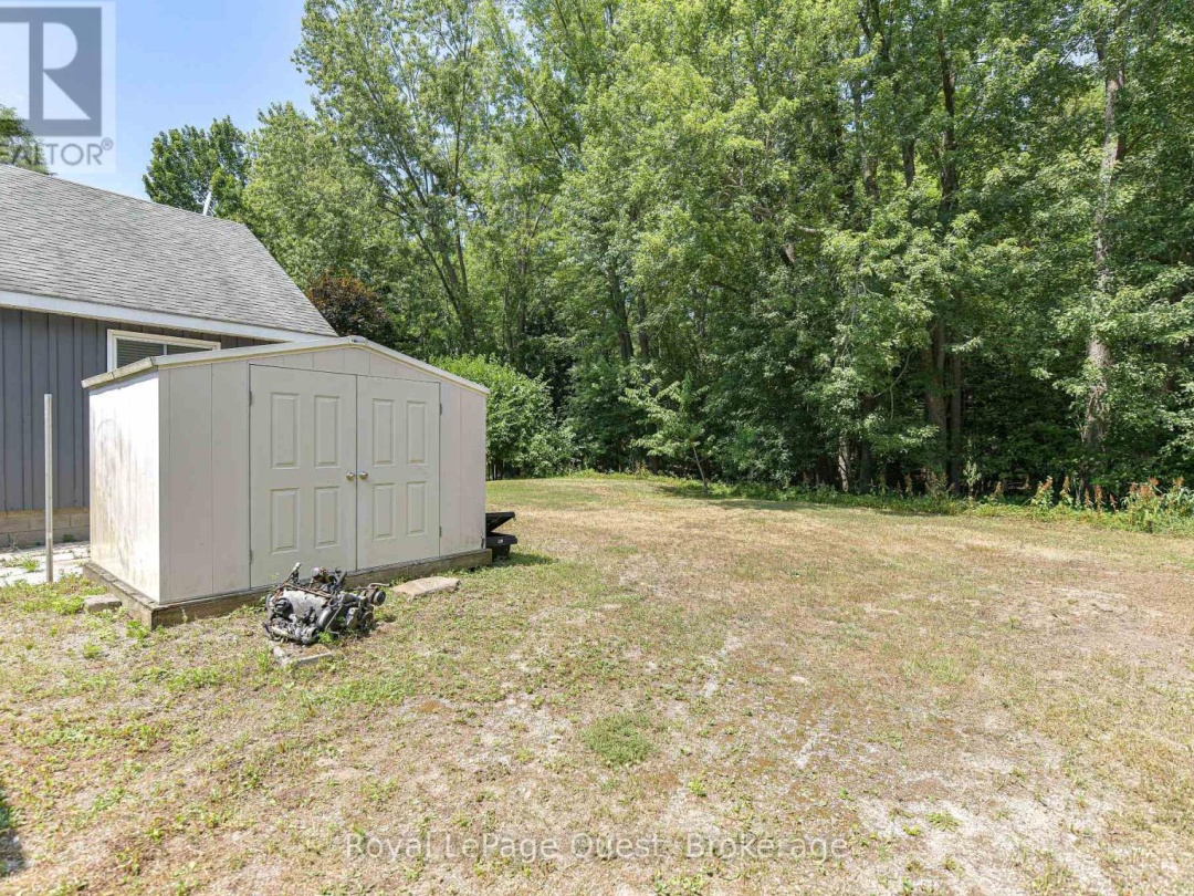 1046 SOUTHWOOD ROAD, 