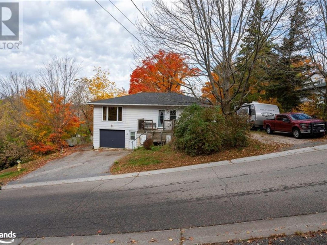 4 George Street, Parry Sound