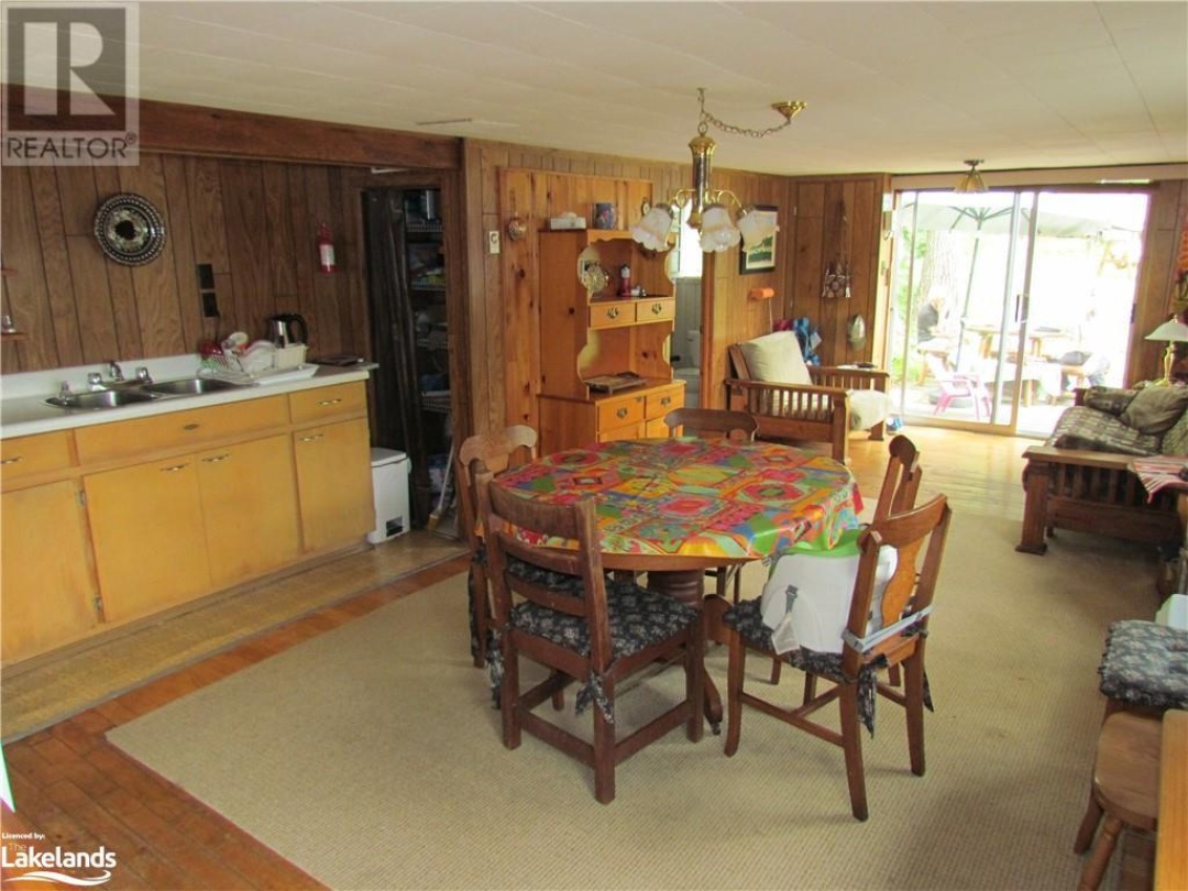 2 1051 Wigwam Lodge Road, Kahshe Lake