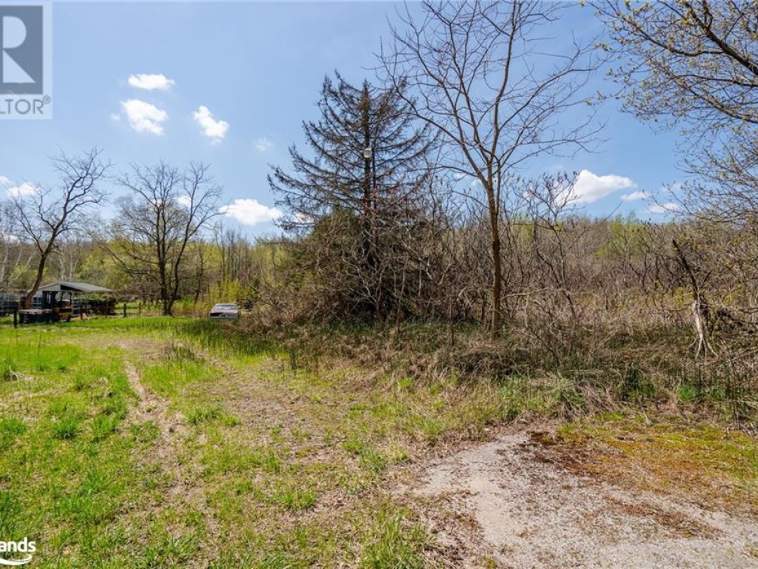 12824 County Road 16, Waubaushene