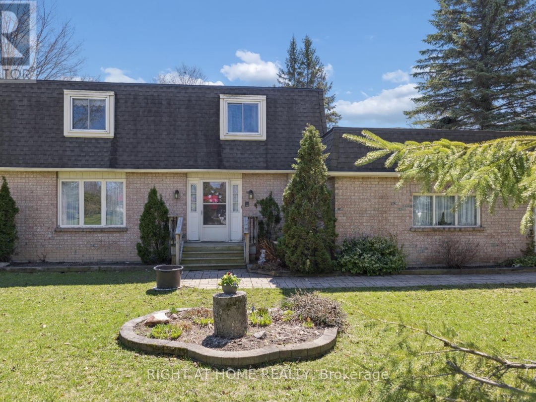 121 ROBMAR CRESCENT, Kawartha Lakes (Manilla)