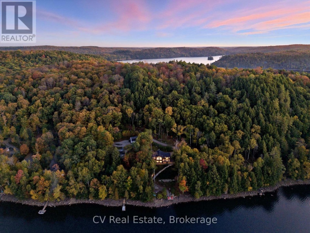 1399 BAYBREEZE LANE, Redstone Lake