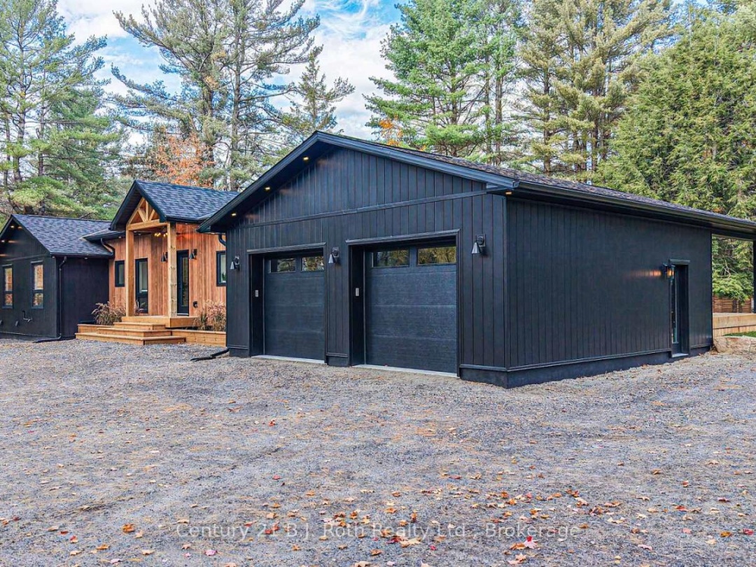 691 SOUTH WASEOSA LAKE ROAD, Huntsville (Chaffey)