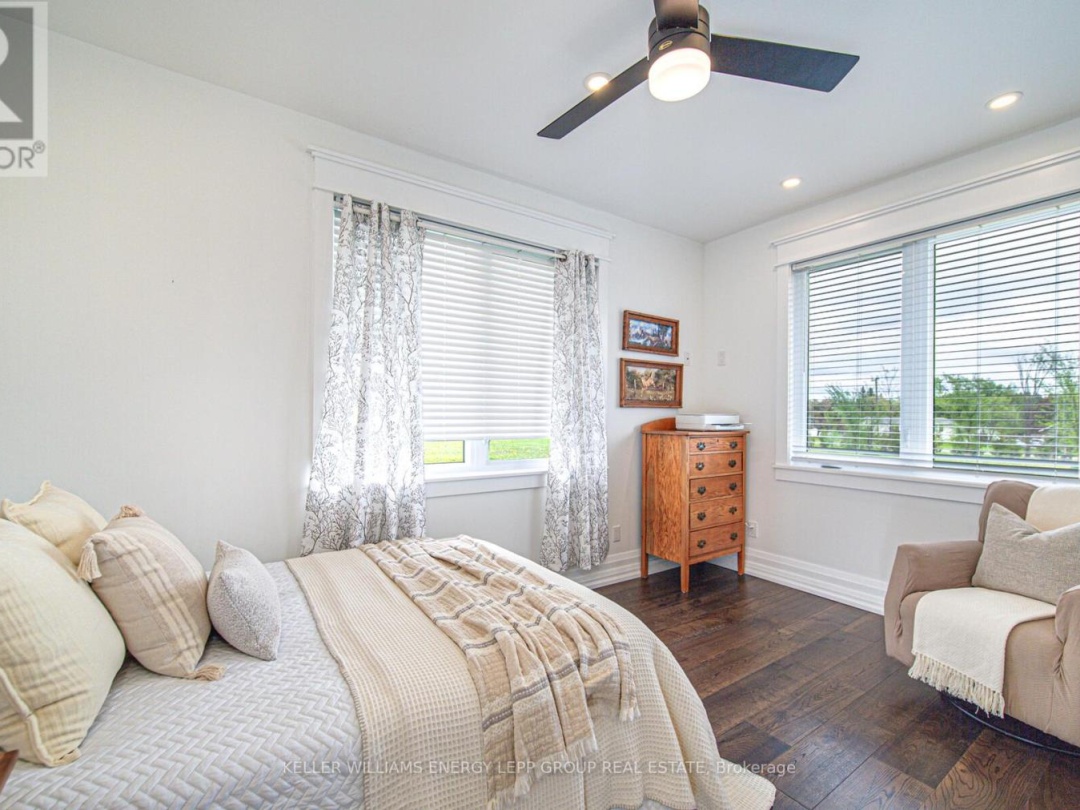 44 Ball Point Road, Kawartha Lakes (Mariposa)