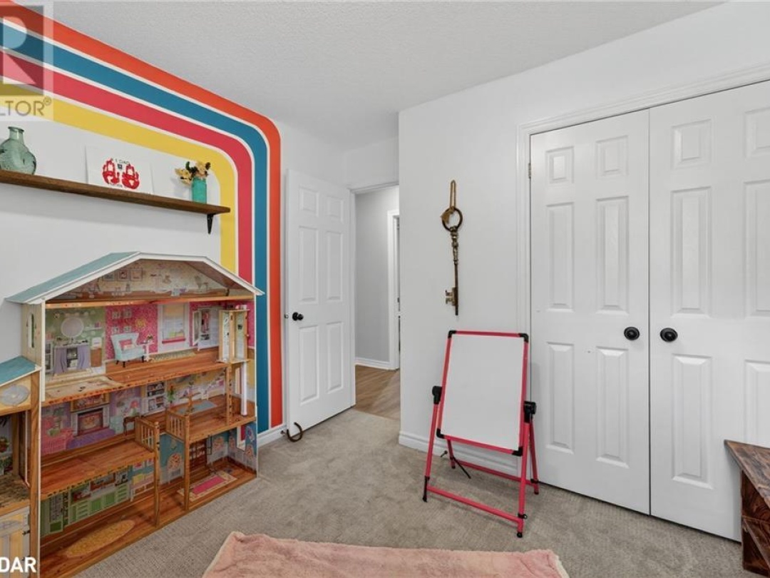 7935 PARK LANE Crescent, 