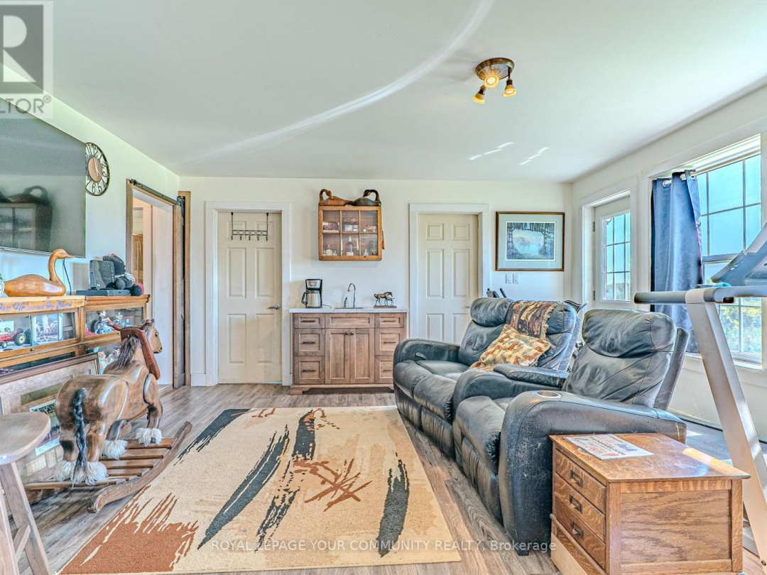 3752 HWY 35 HIGHWAY, 