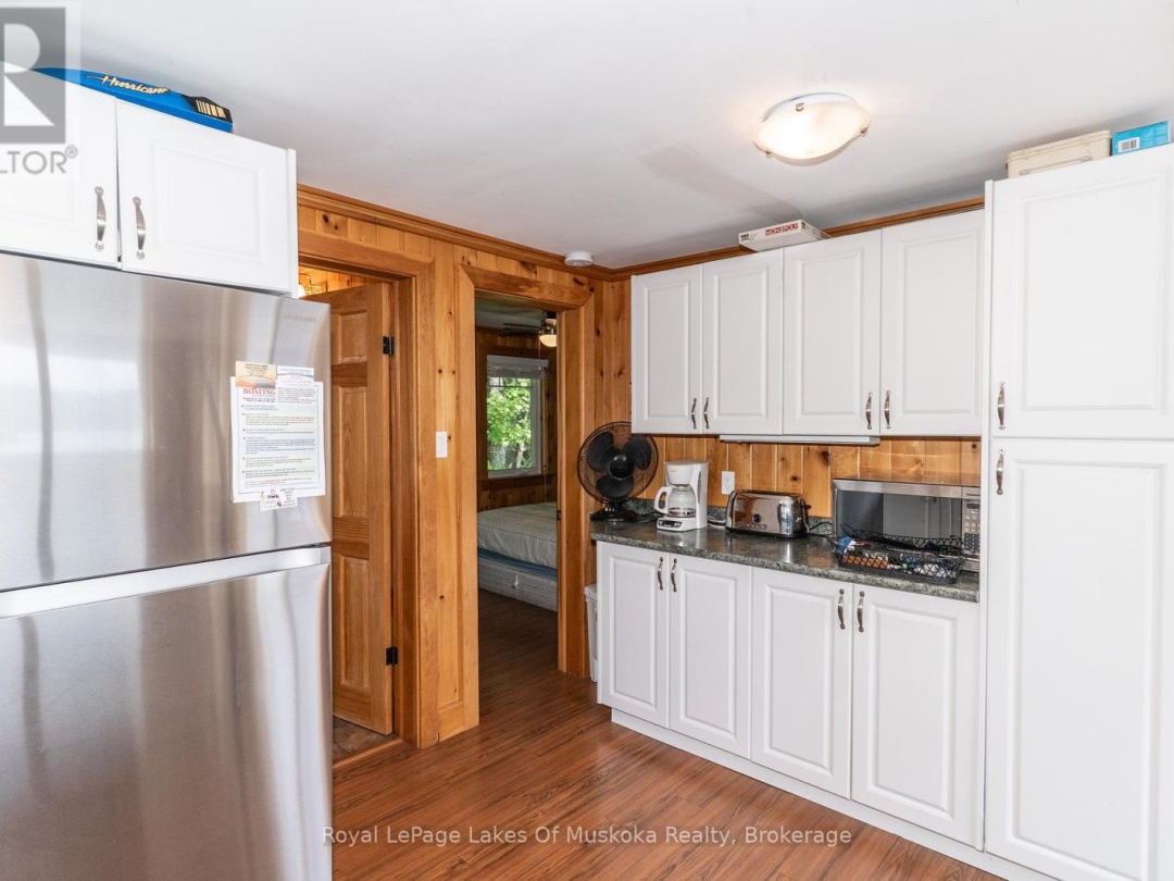 1024/1025 WHITE PINES ROAD, 