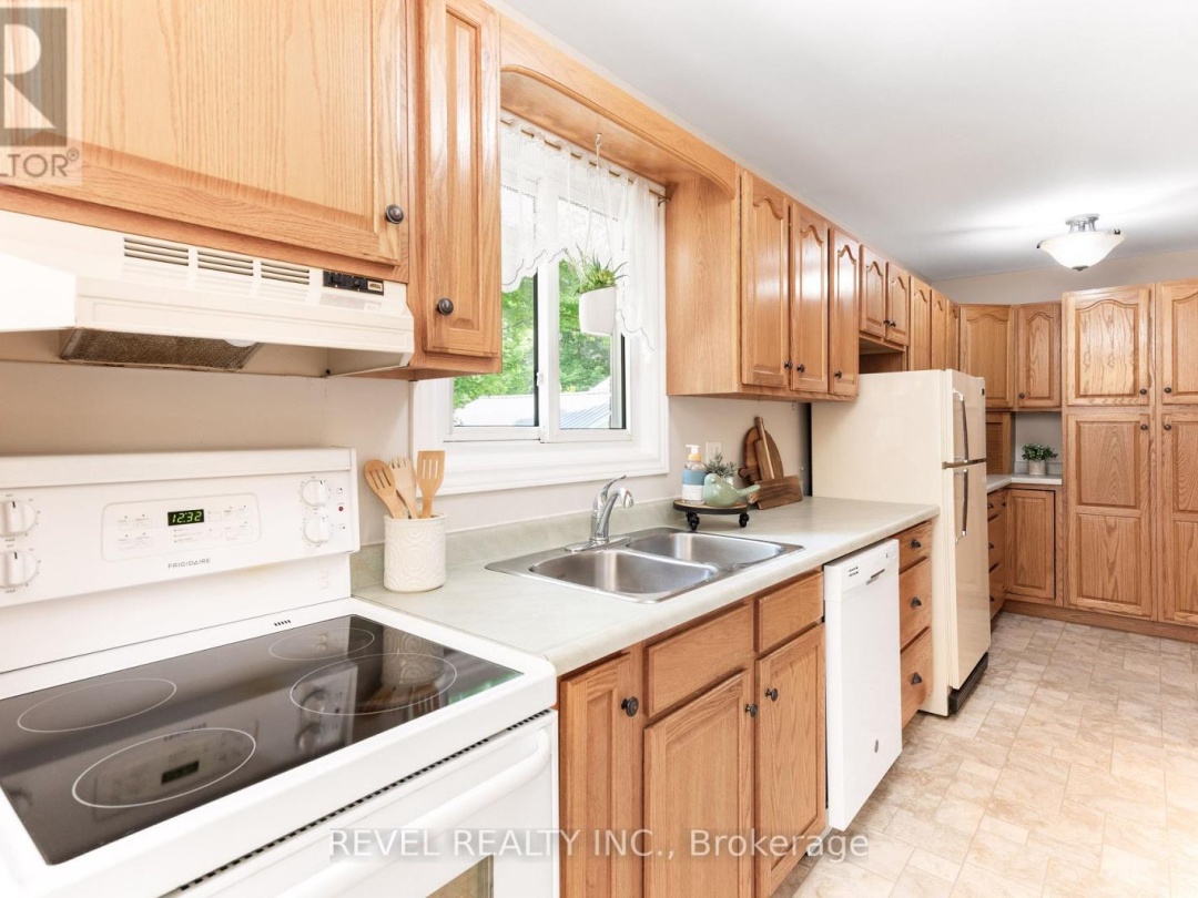 2796 COUNTY RD 48 ROAD, 