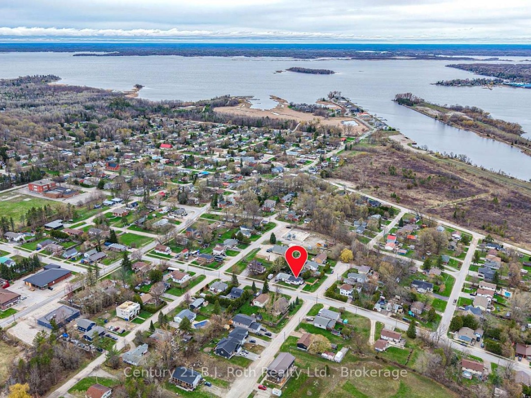 817 EIGHTH AVENUE, Tay (Port McNicoll)
