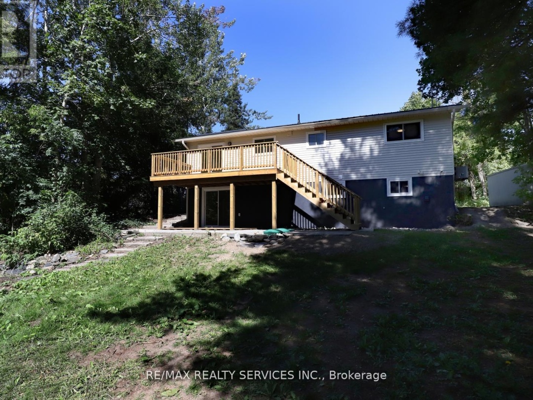 8570 HWY 12, 