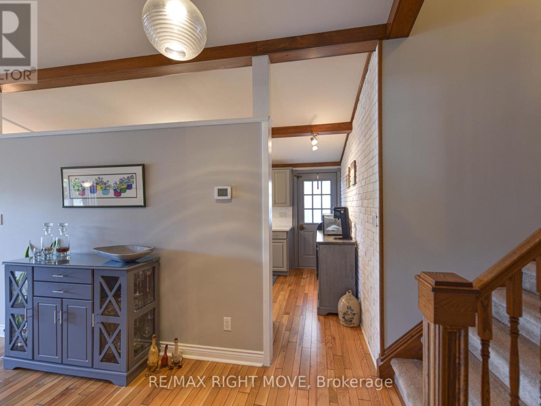 4350 PLUM POINT ROAD, Lake Simcoe