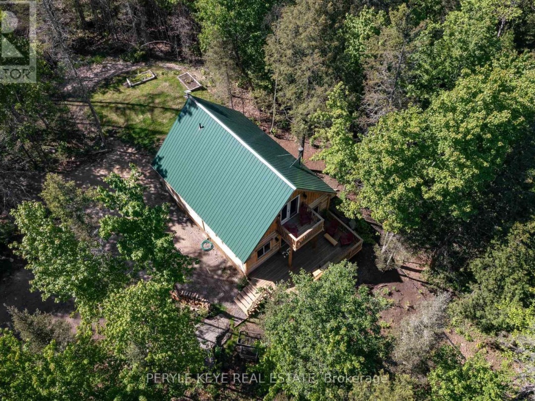 3702 Eagle Lake Road, Parry Sound Remote Area