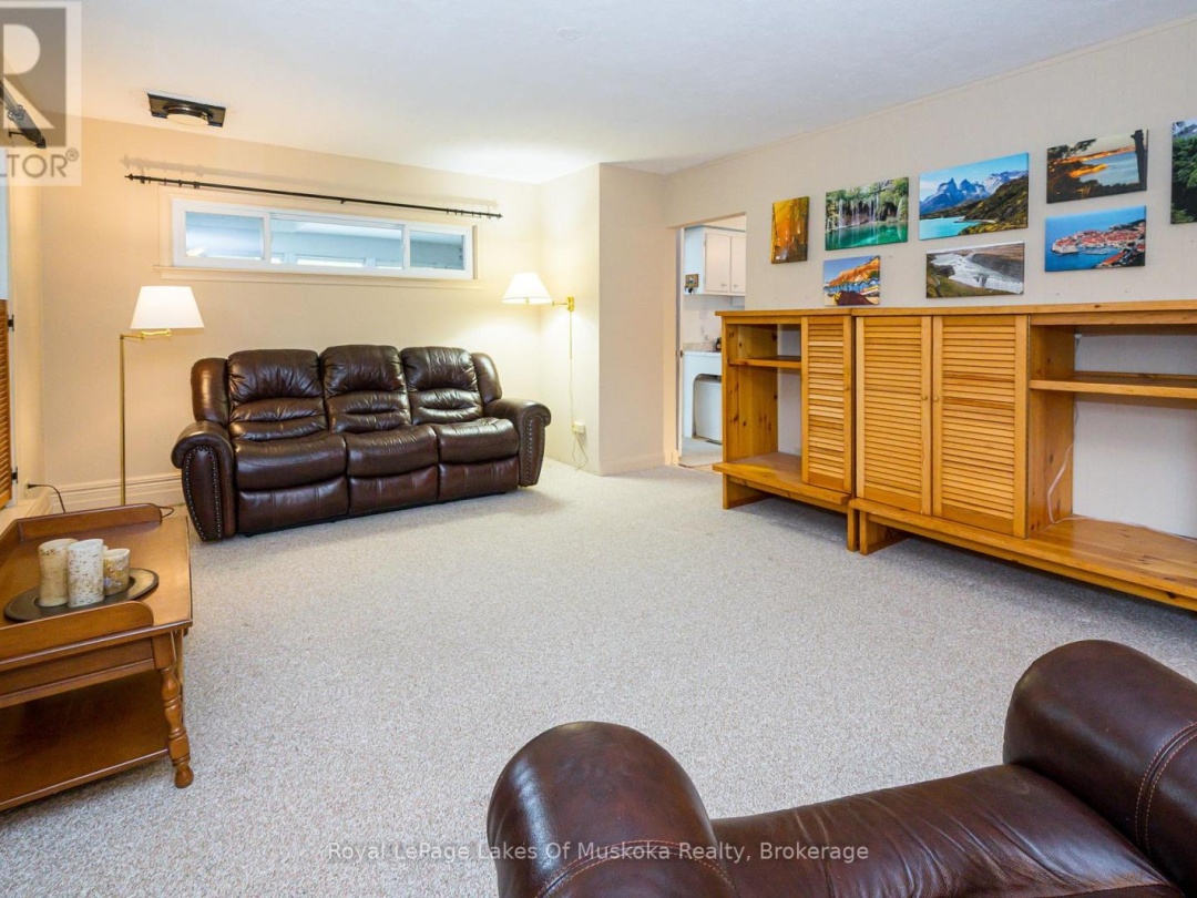 574 RAVENSCLIFFE ROAD, Huntsville (Chaffey)
