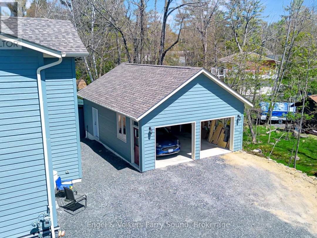 29 QUEEN STREET, Parry Sound