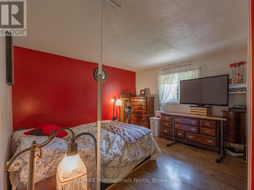 1204 BACON ROAD, Minden Hills (Snowdon)
