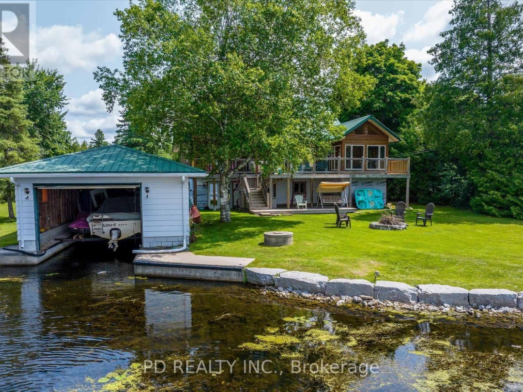 48 STURGEON GLEN ROAD, Sturgeon Lake