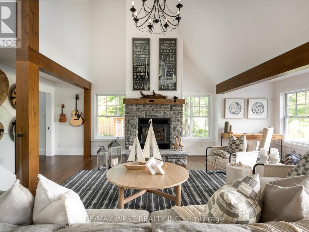 1078 WOODWINDS ROAD, Lake Muskoka