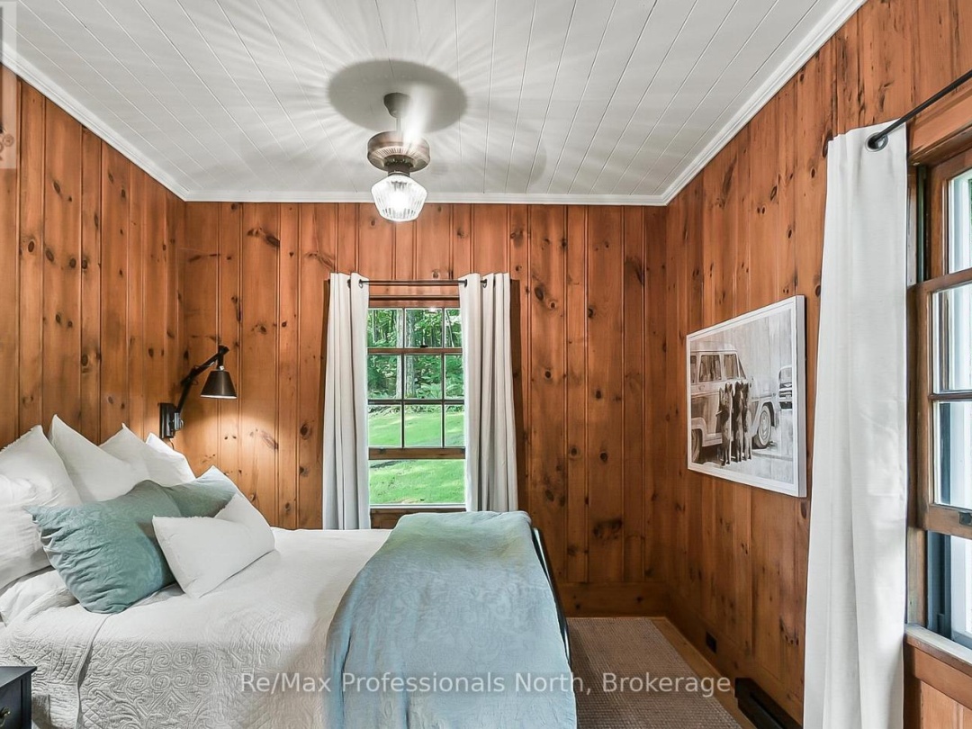 95 PEN LAKE POINT ROAD, 