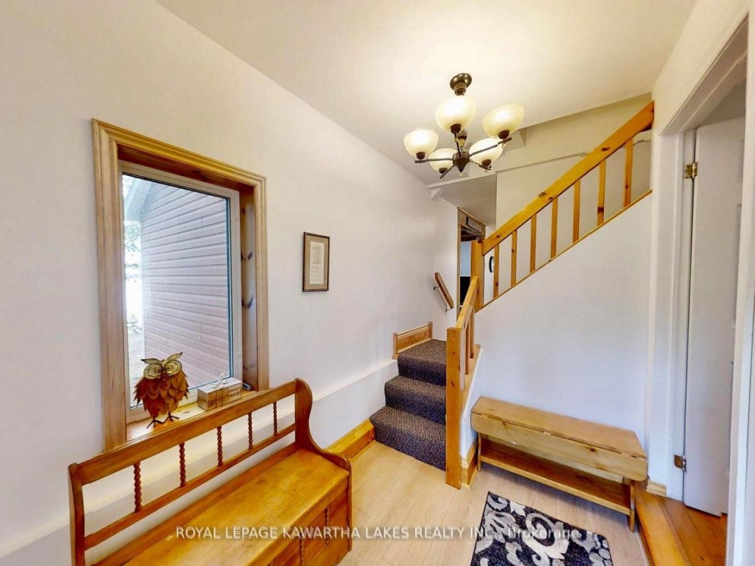 1136 SYLVAN GLEN DRIVE, Dalrymple-South Lake