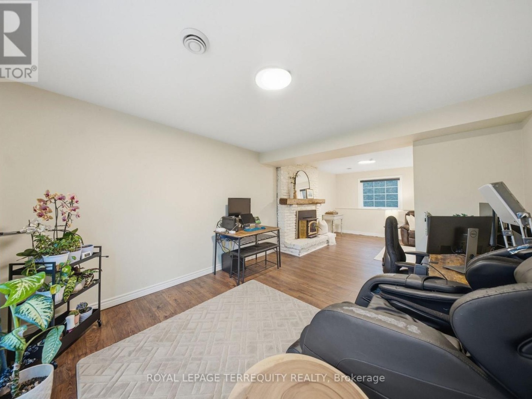 119 FARMSTEAD ROAD, Kawartha Lakes (Mariposa)
