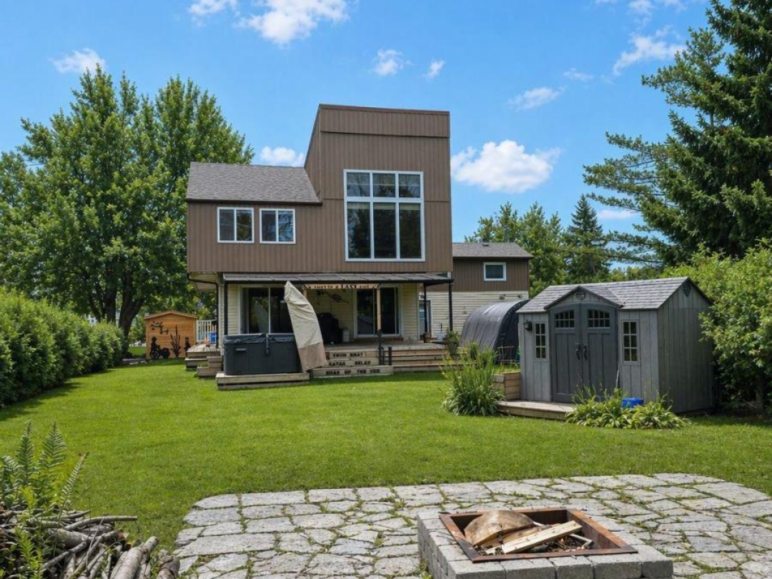 39 TURTLE PATH, Lake Simcoe