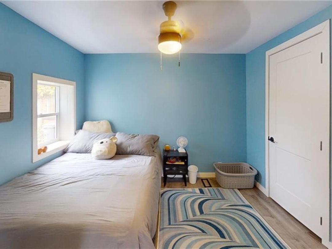 2214 CONCESSION 10 Road, 