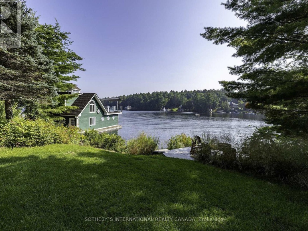 1080 Whitehead Road, Gravenhurst