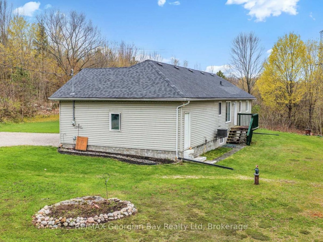 1810 GRATRIX ROAD, Tay